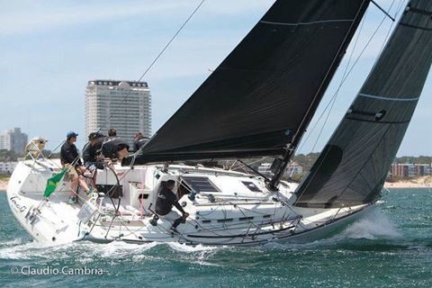 Imagen de Beneteau First 40